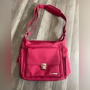 Red nylon Everything Bag travel shoulder bag large commute Tumi Patagonia